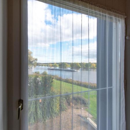 Vakantie Aan De Maas Broekhuizen  Екстериор снимка