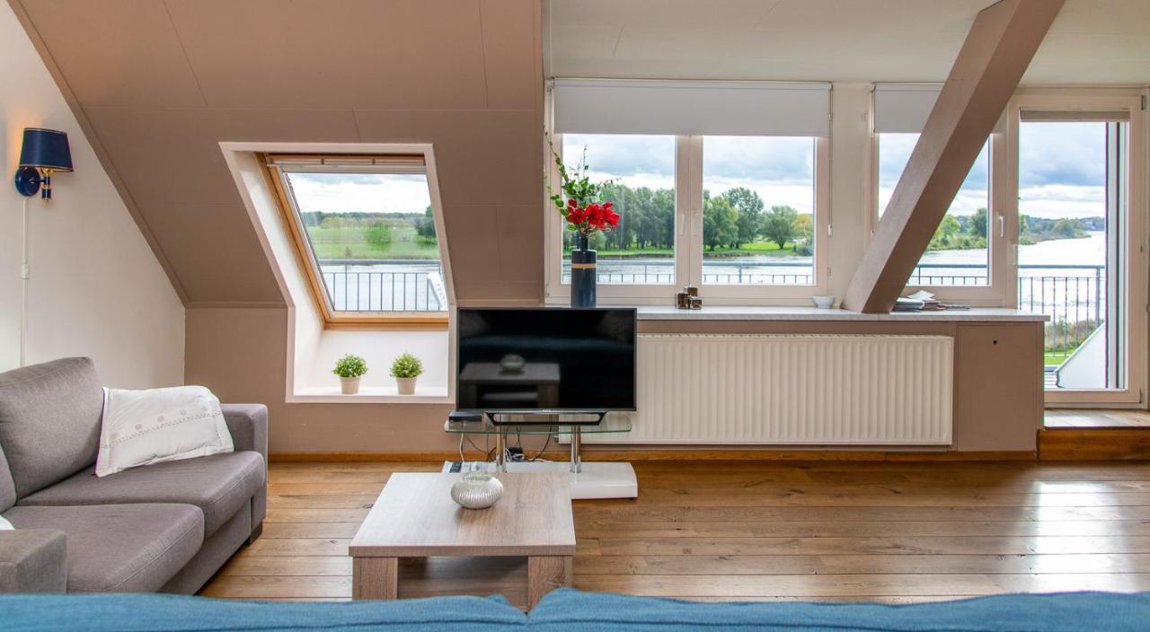 Vakantie Aan De Maas Broekhuizen  Екстериор снимка